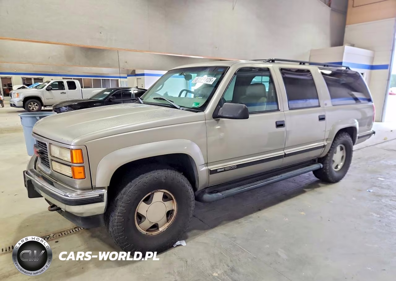 1999 GMC Suburban – zdjęcie 1 z 13