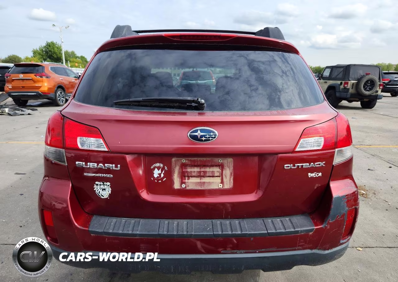 2013 Subaru Outback 2.5I Premium VIN:4S4BRCCC2D3264715 - 6