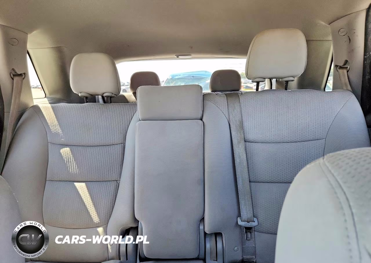 2011 Kia Sorento Lx VIN:5XYKT4A19BG151835 - 10