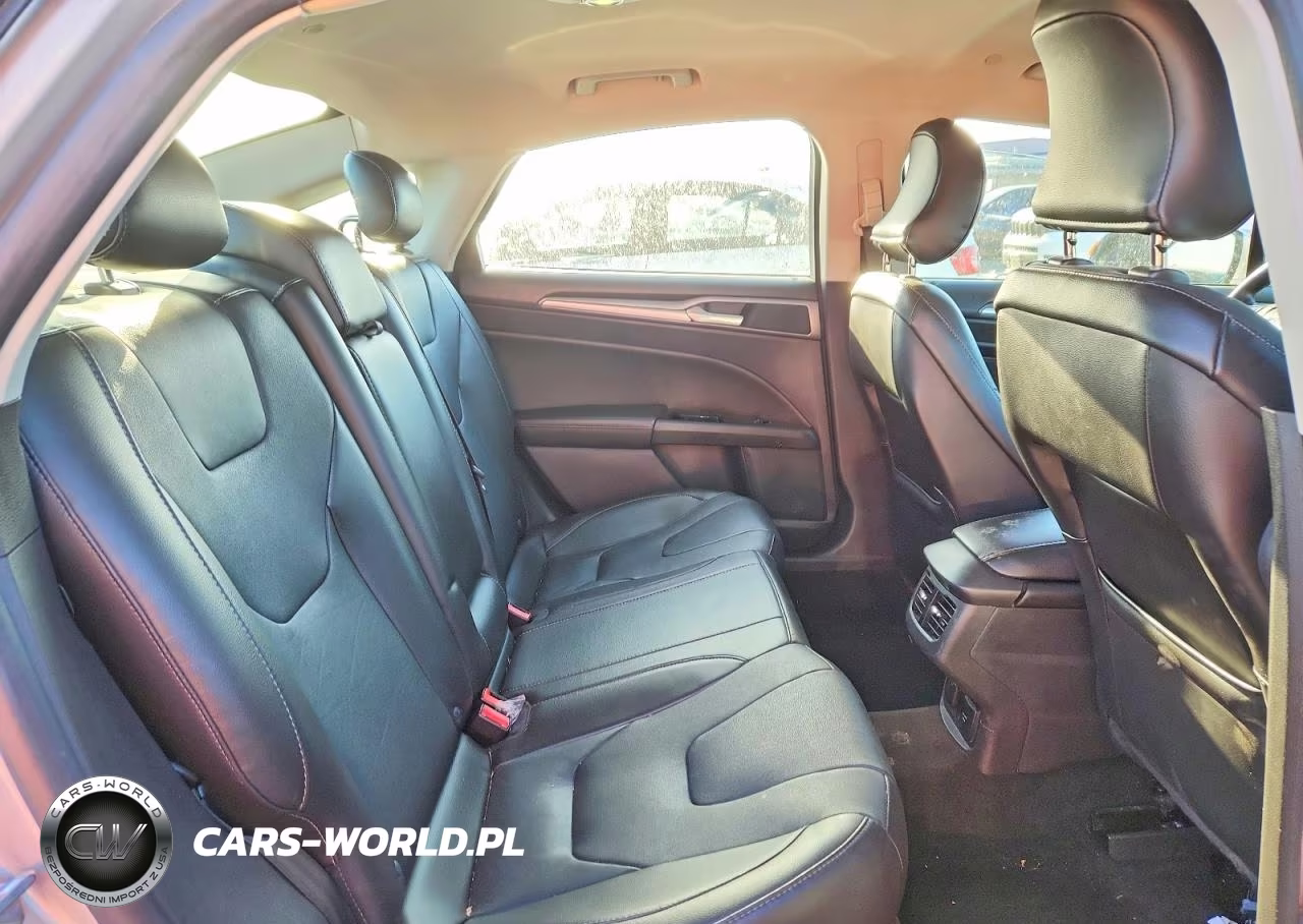2015 Ford Fusion Titanium Phev VIN:3FA6P0SU2FR253390 - 10