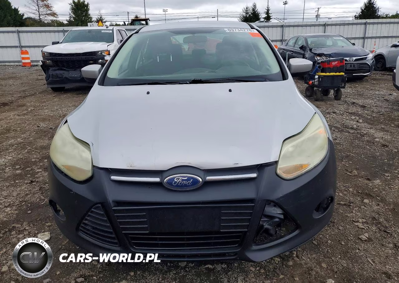 2012 Ford Focus Se VIN:1FAHP3F28CL179812 - 5