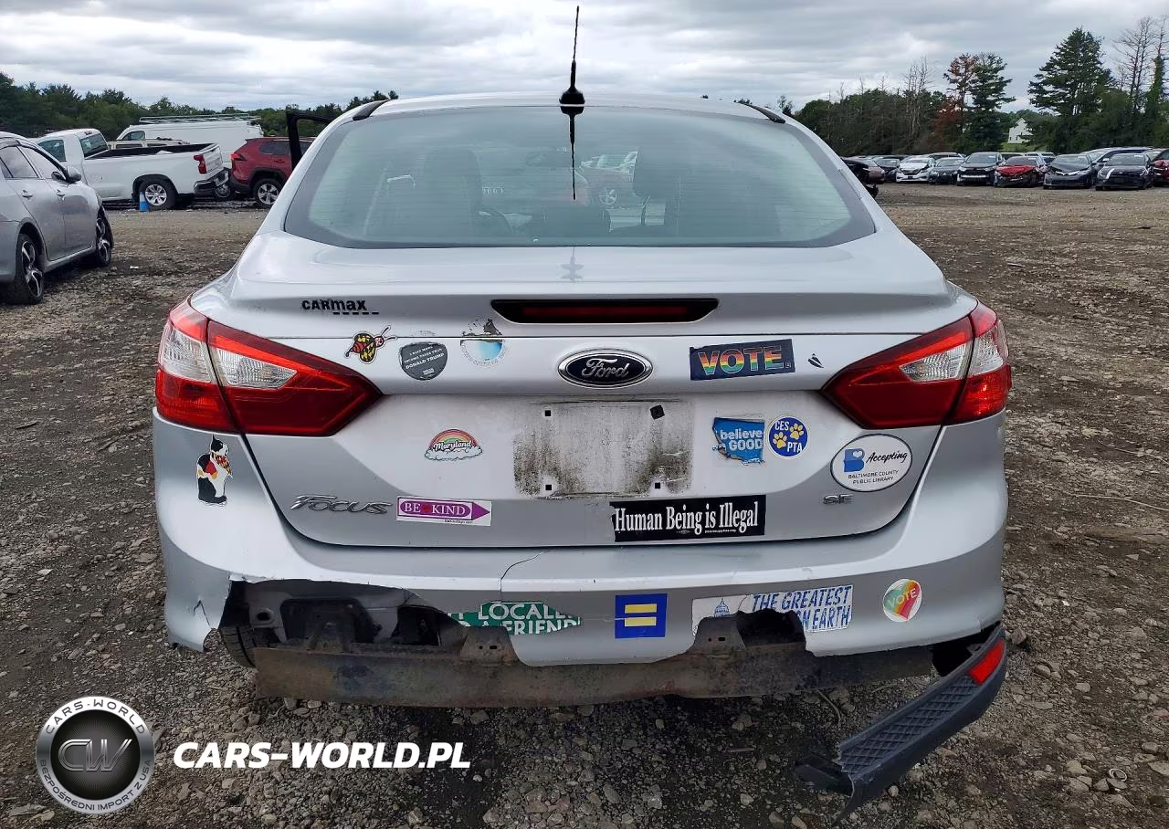 2012 Ford Focus Se VIN:1FAHP3F28CL179812 - 6