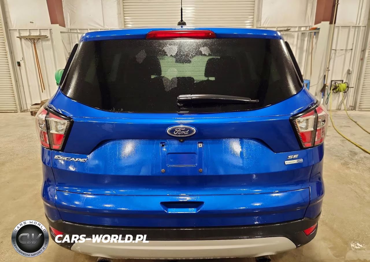 2017 Ford Escape Se VIN:1FMCU9GD8HUC66896 - 6