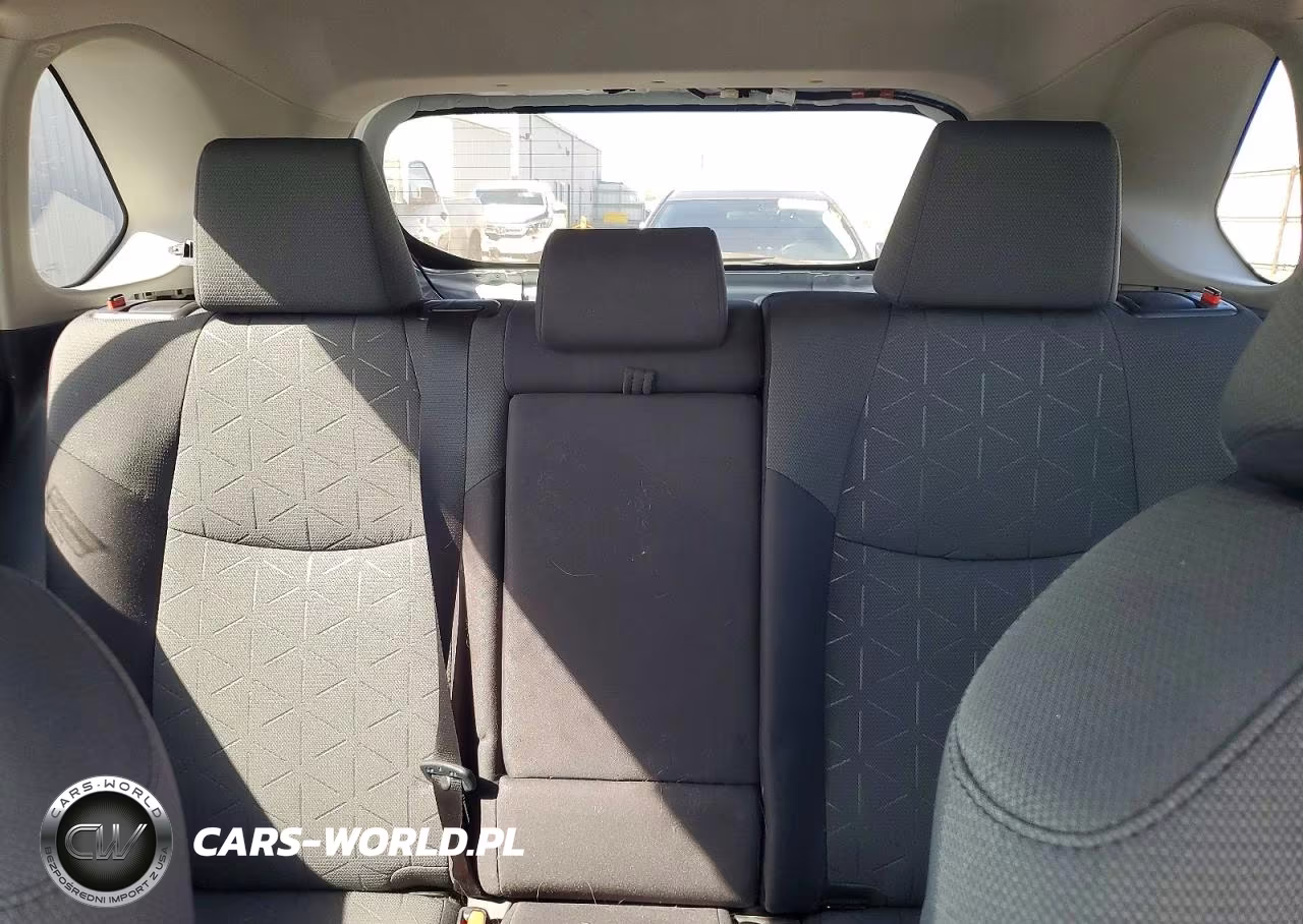 2020 Toyota Rav4 Hybrid Xle VIN:2T3RWRFV9LW068276 - 10
