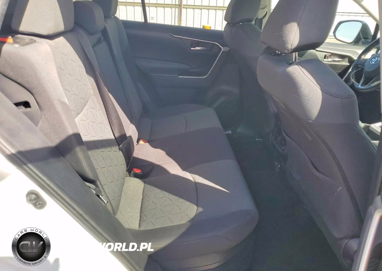 2020 Toyota Rav4 Hybrid Xle VIN:2T3RWRFV9LW068276 - 11