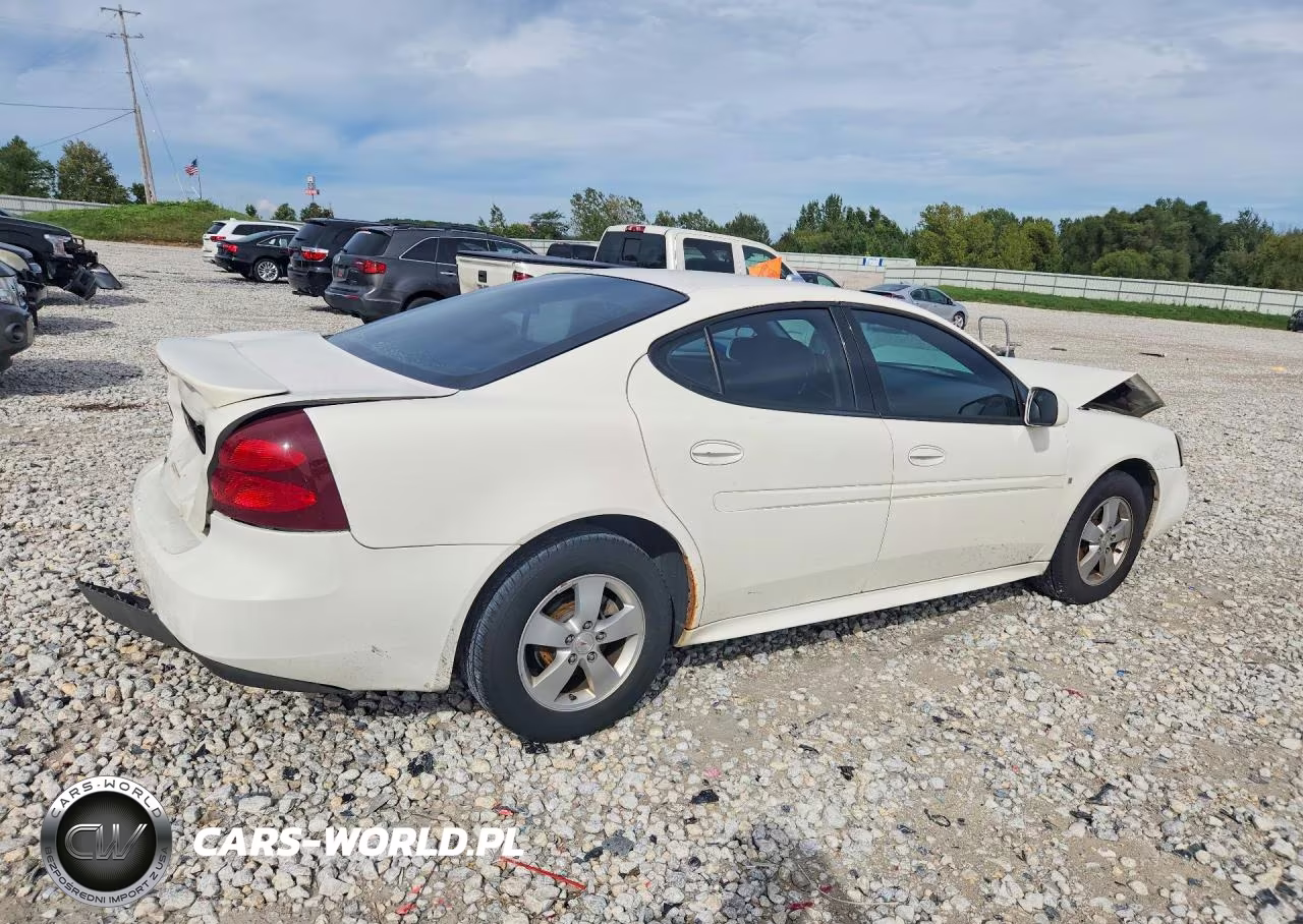 2007 Pontiac Grand Prix VIN:2G2WP552X71155221 - 3