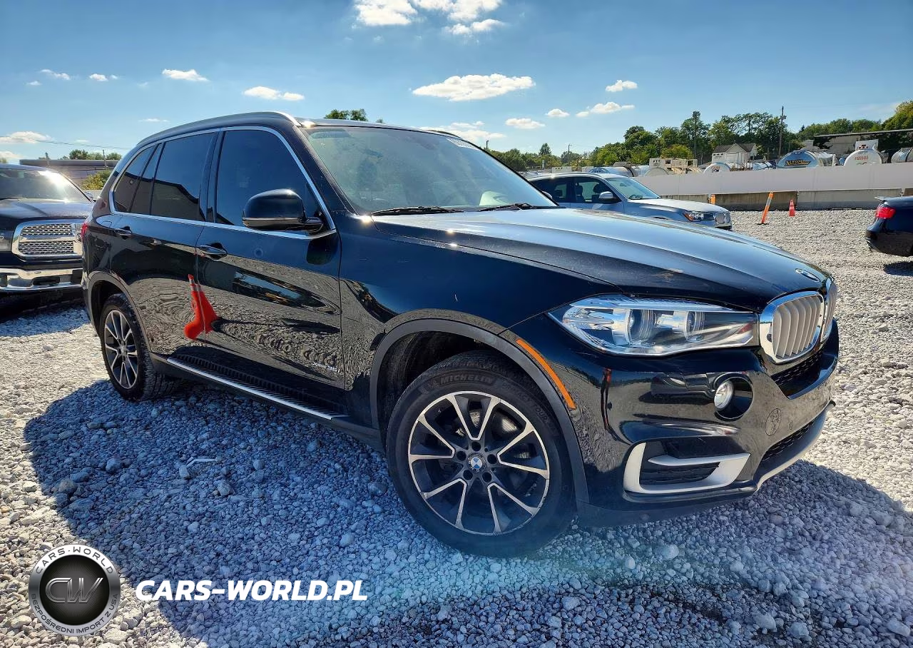 2017 BMW X5 xDrive35I VIN:5UXKR0C36H0V77792 - 4