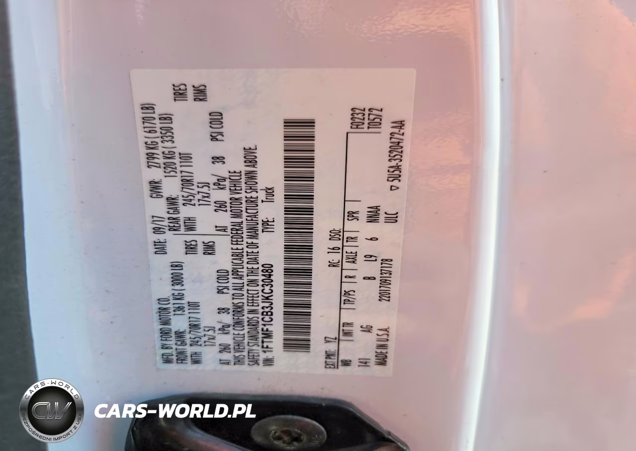2018 Ford F150 VIN:1FTMF1CB3JKC30480 - 12