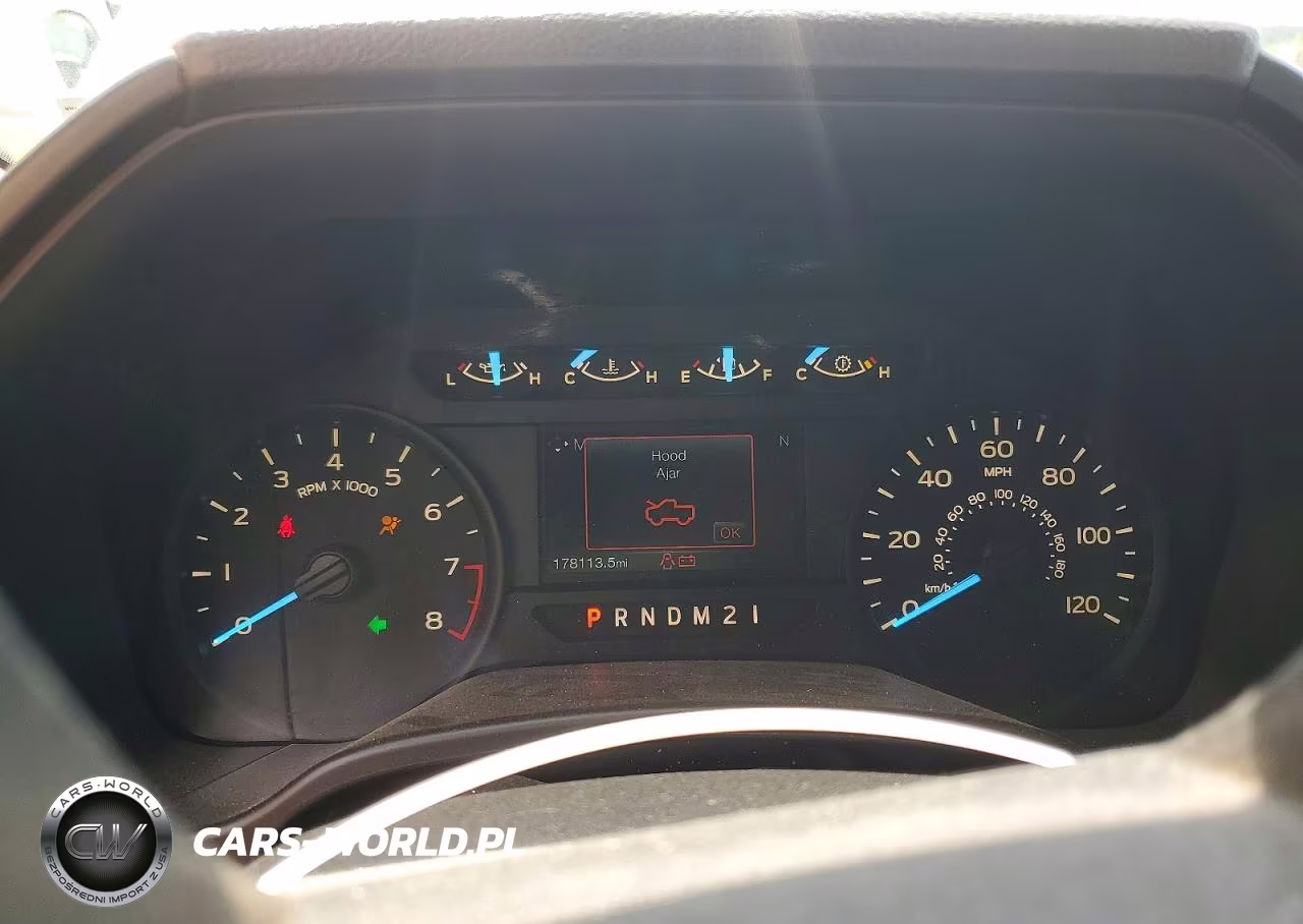 2018 Ford F150 VIN:1FTMF1CB3JKC30480 - 9