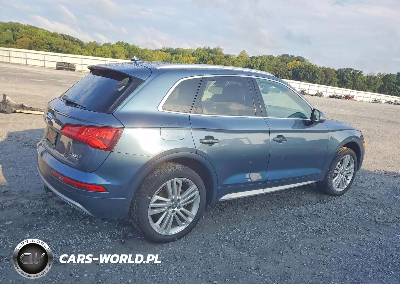 2018 Audi Q5 Prestige VIN:WA1CNAFY2J2068687 - 3