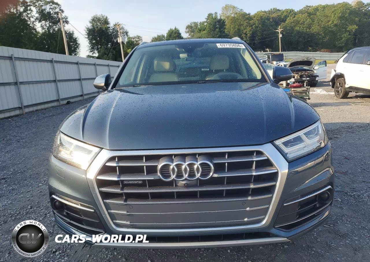 2018 Audi Q5 Prestige VIN:WA1CNAFY2J2068687 - 5