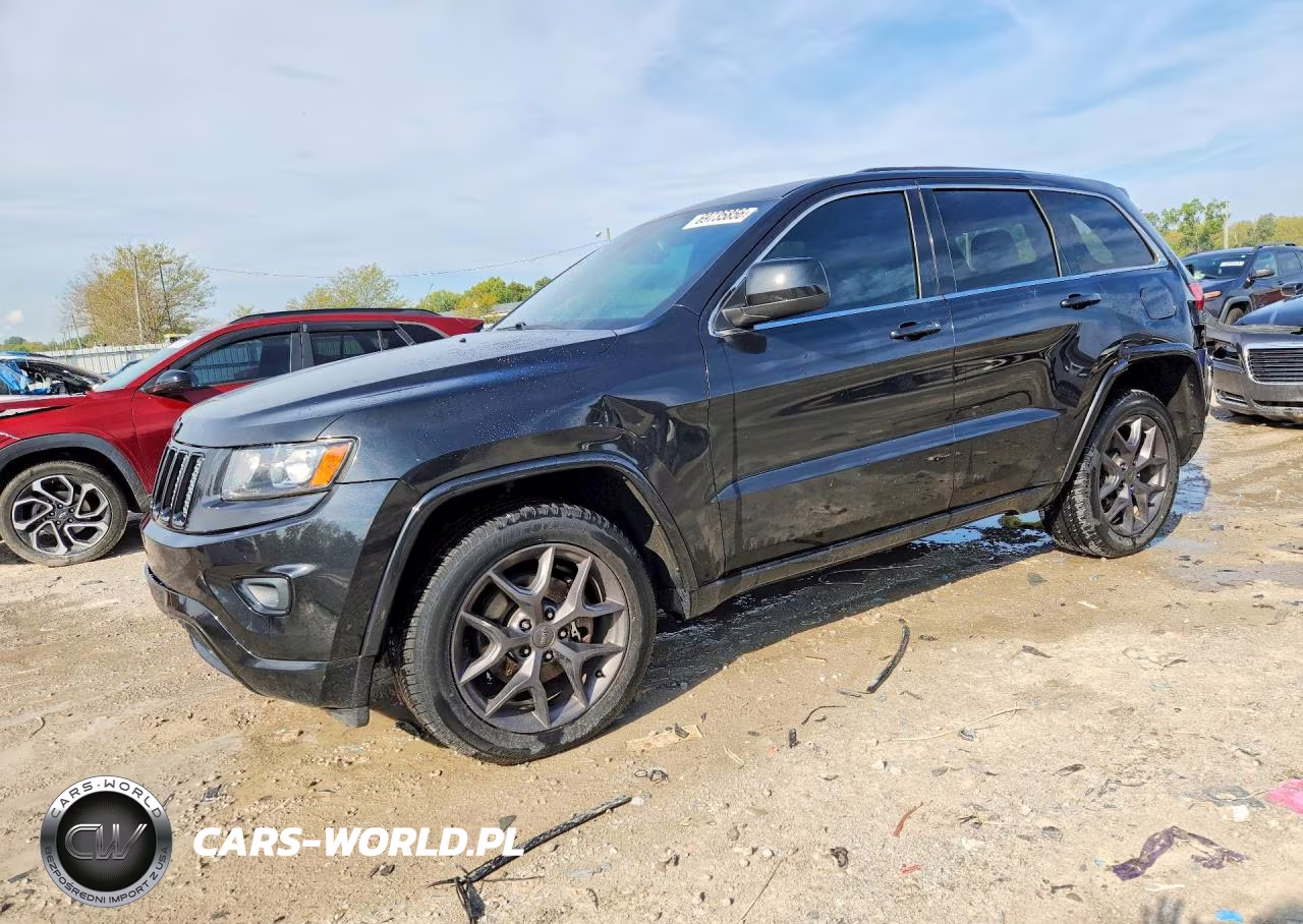 2014 Jeep Grand Cherokee Laredo VIN:1C4RJFAG5EC571590 - 1