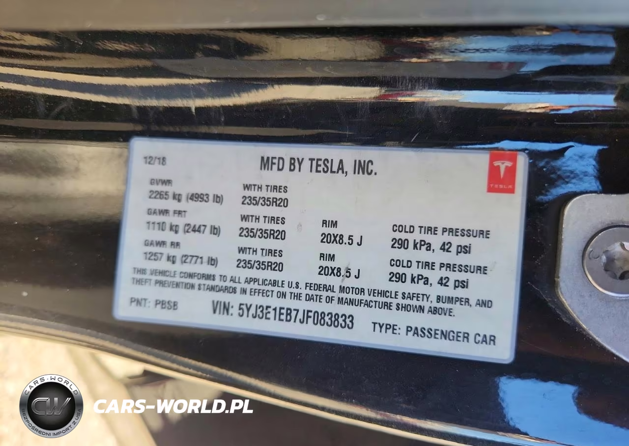 2018 Tesla Model 3 VIN:5YJ3E1EB7JF083833 - 12