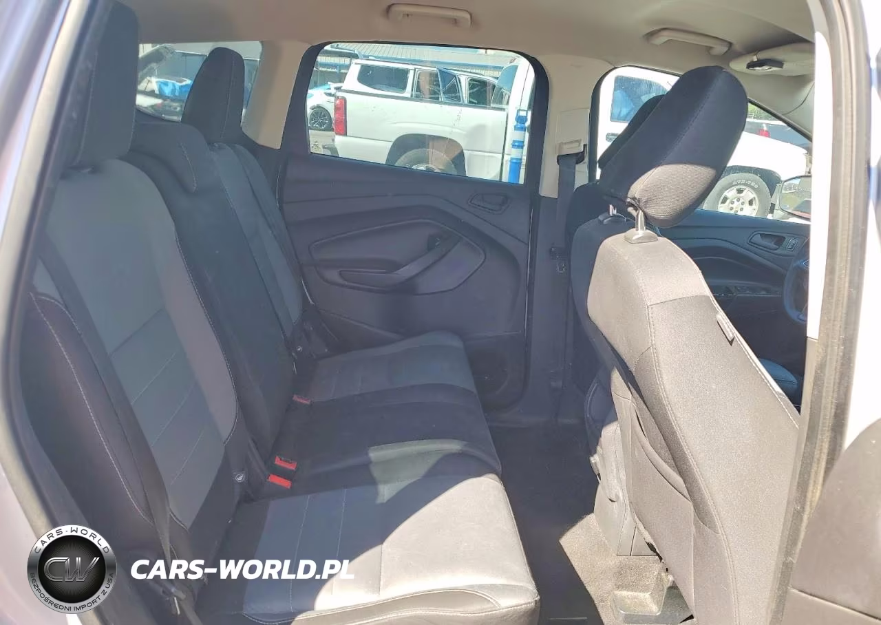 2018 Ford Escape S VIN:1FMCU0F71JUA31494 - 10