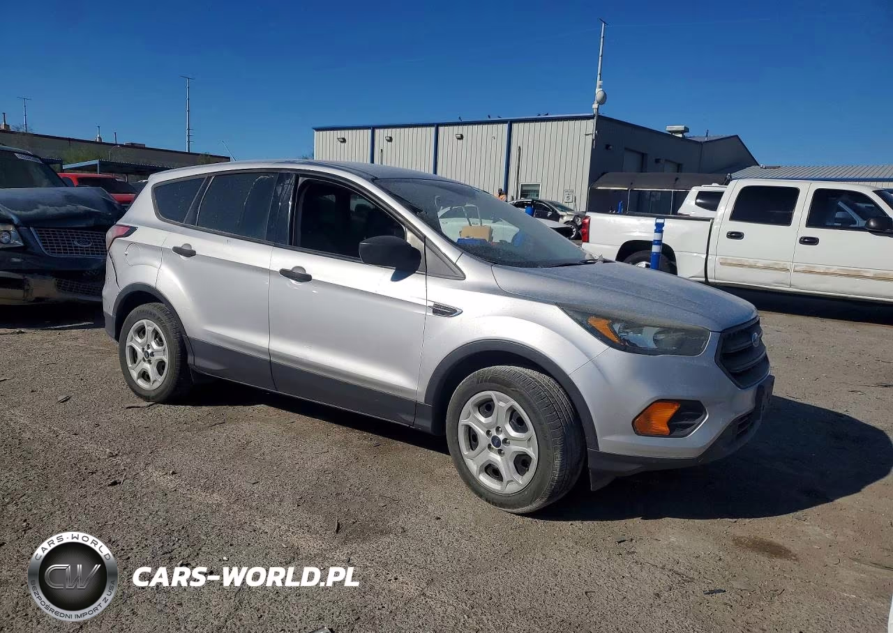 2018 Ford Escape S VIN:1FMCU0F71JUA31494 - 4