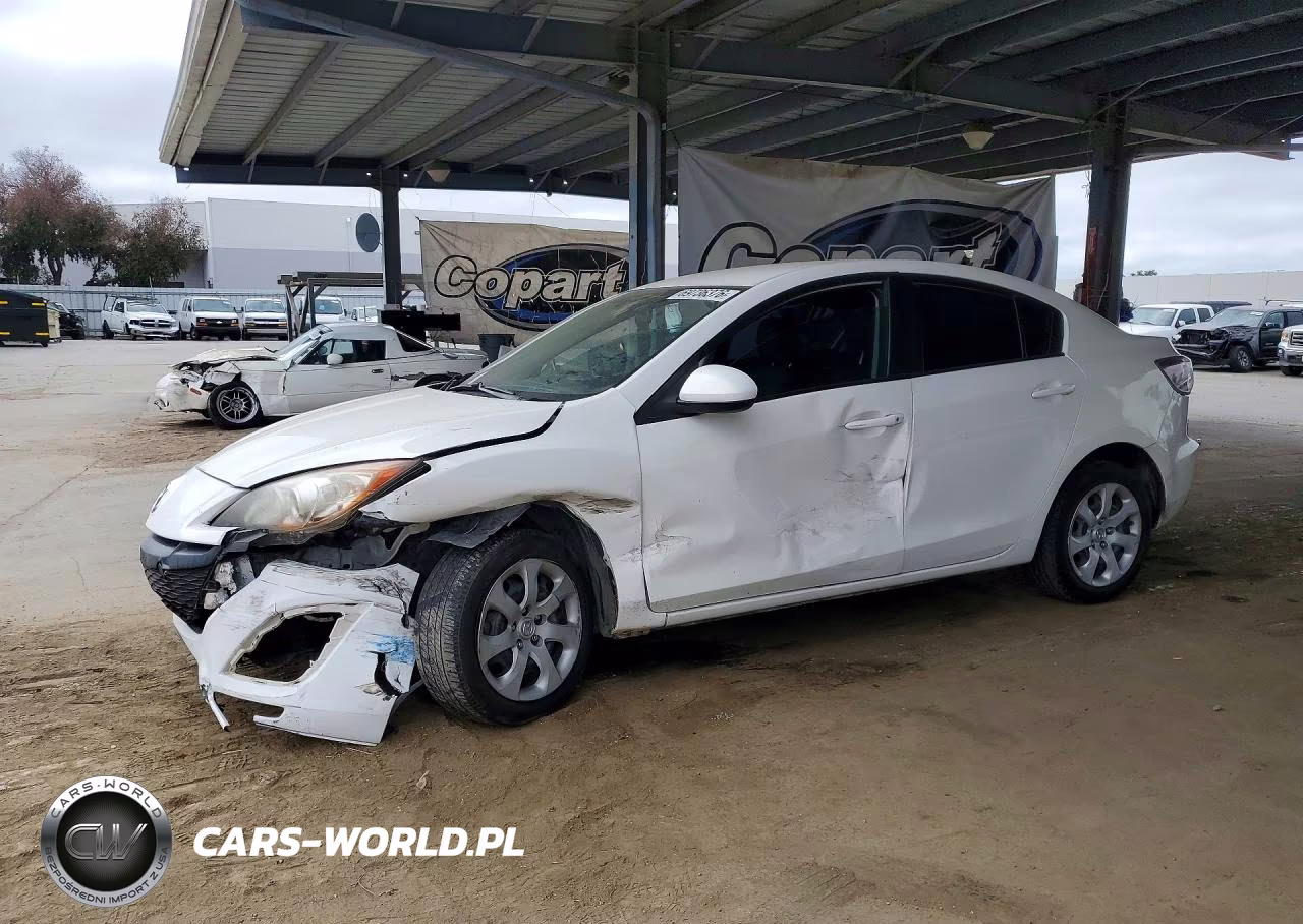 2011 Mazda 3 I VIN:JM1BL1UF3B1423656 - 1