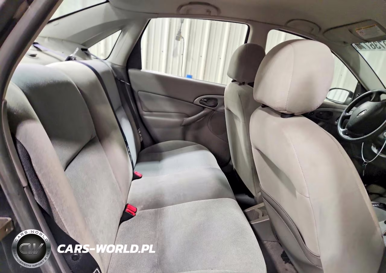 2002 Ford Focus Se VIN:1FAFP34P52W289350 - 10
