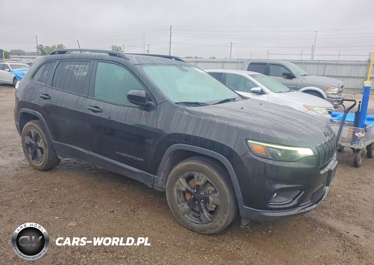 2020 Jeep Cherokee Latitude Plus VIN:1C4PJMLX9LD640572 - 4