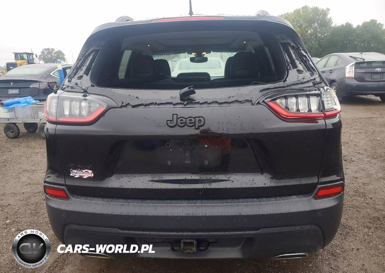 2020 Jeep Cherokee Latitude Plus VIN:1C4PJMLX9LD640572 - 6