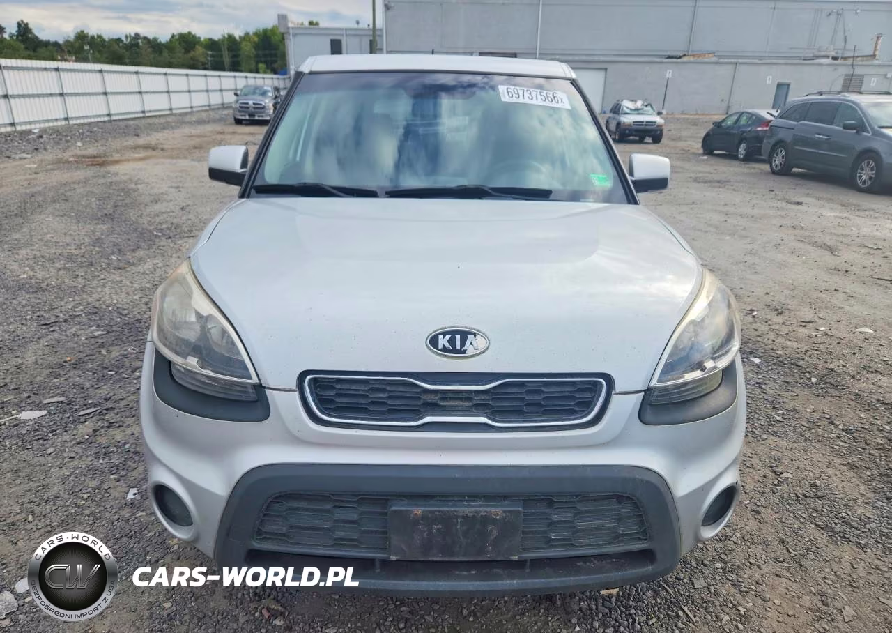 2012 Kia Soul Base VIN:KNDJT2A51C7395321 - 5