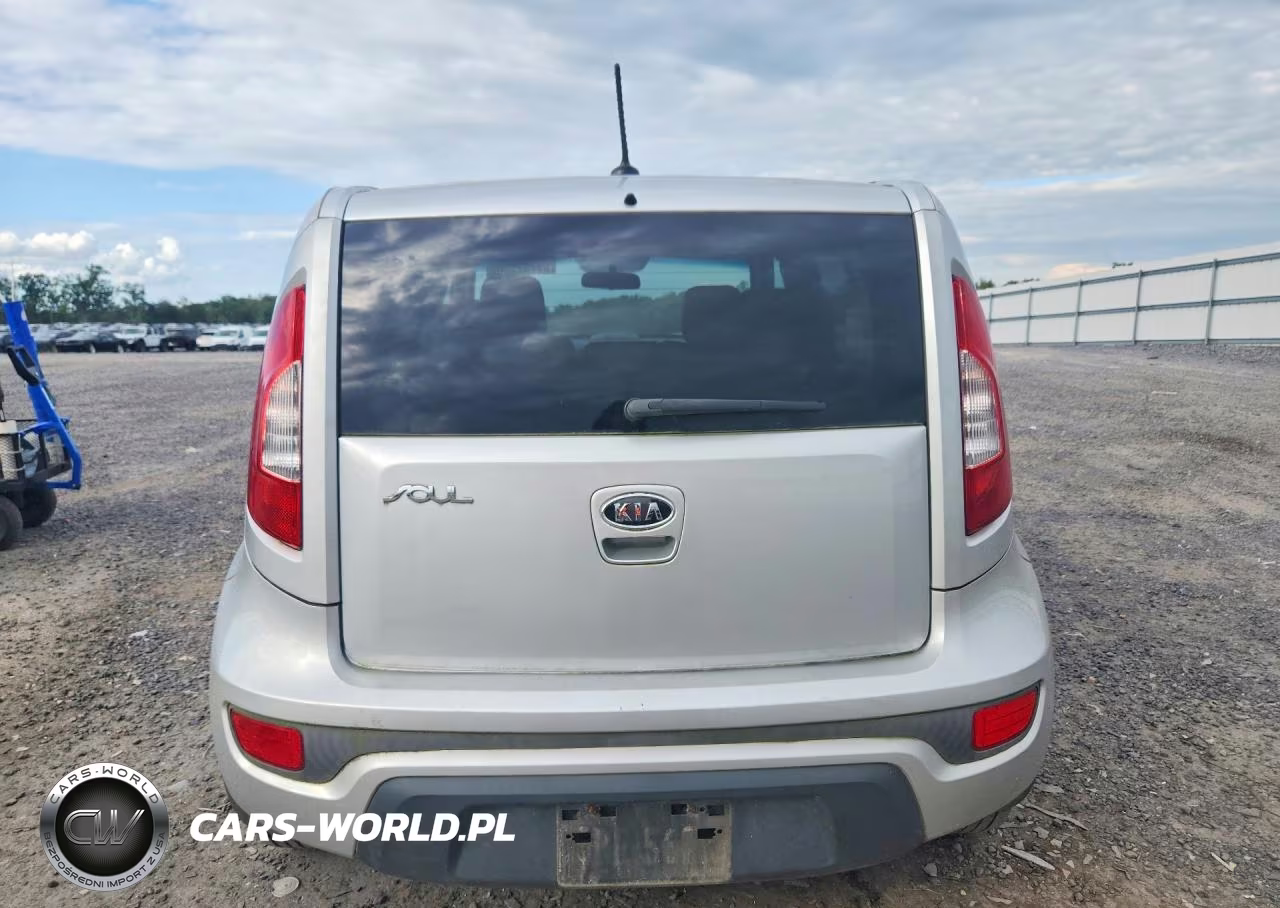 2012 Kia Soul Base VIN:KNDJT2A51C7395321 - 6
