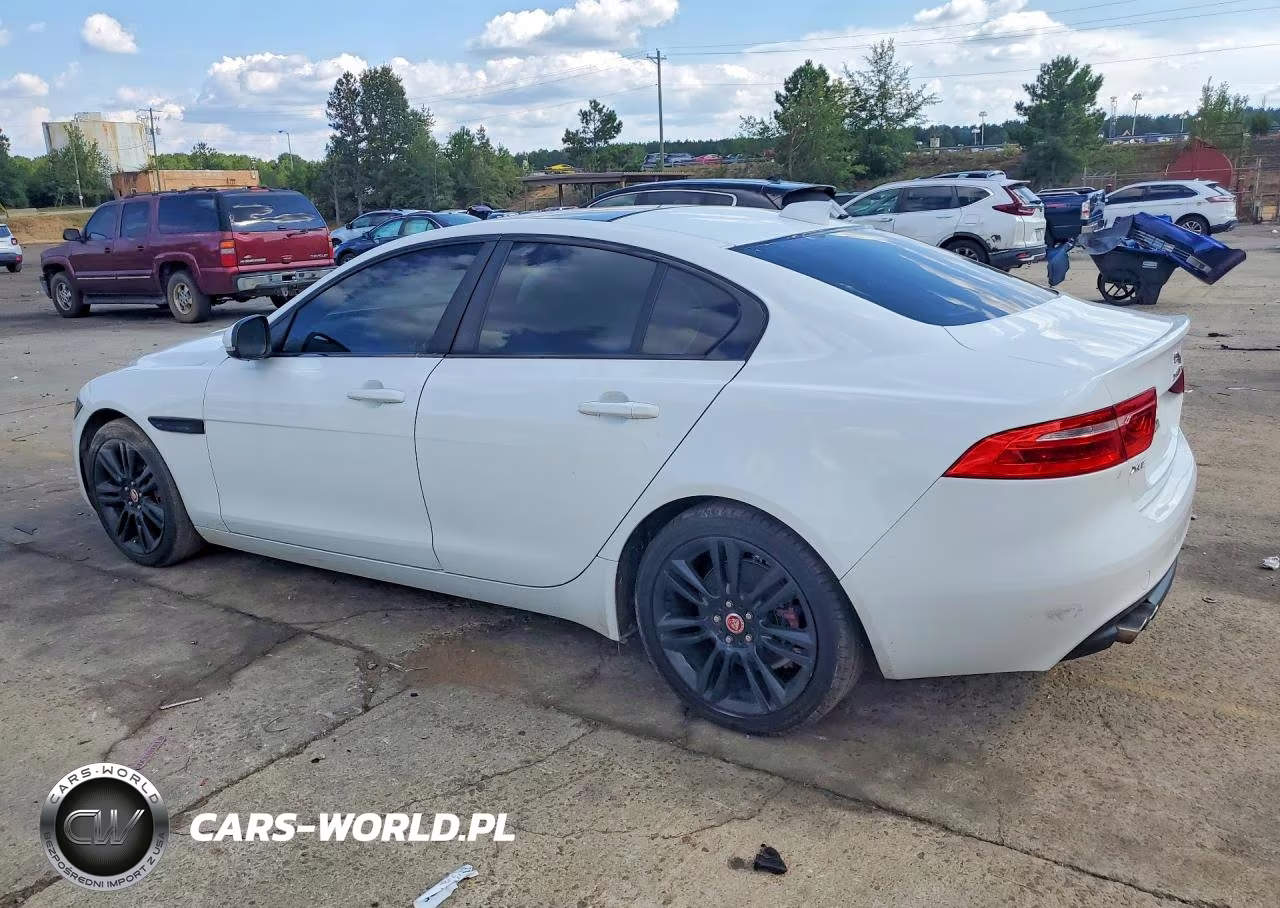 2017 Jaguar Xe Prestige VIN:SAJAE4BN5HA968625 - 2