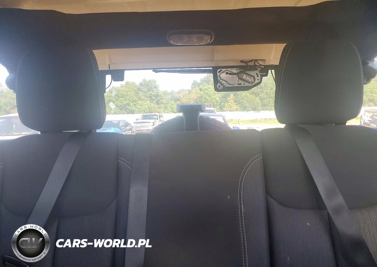 2014 Jeep Wrangler Unlimited Sahara VIN:1C4BJWEG6EL219968 - 10