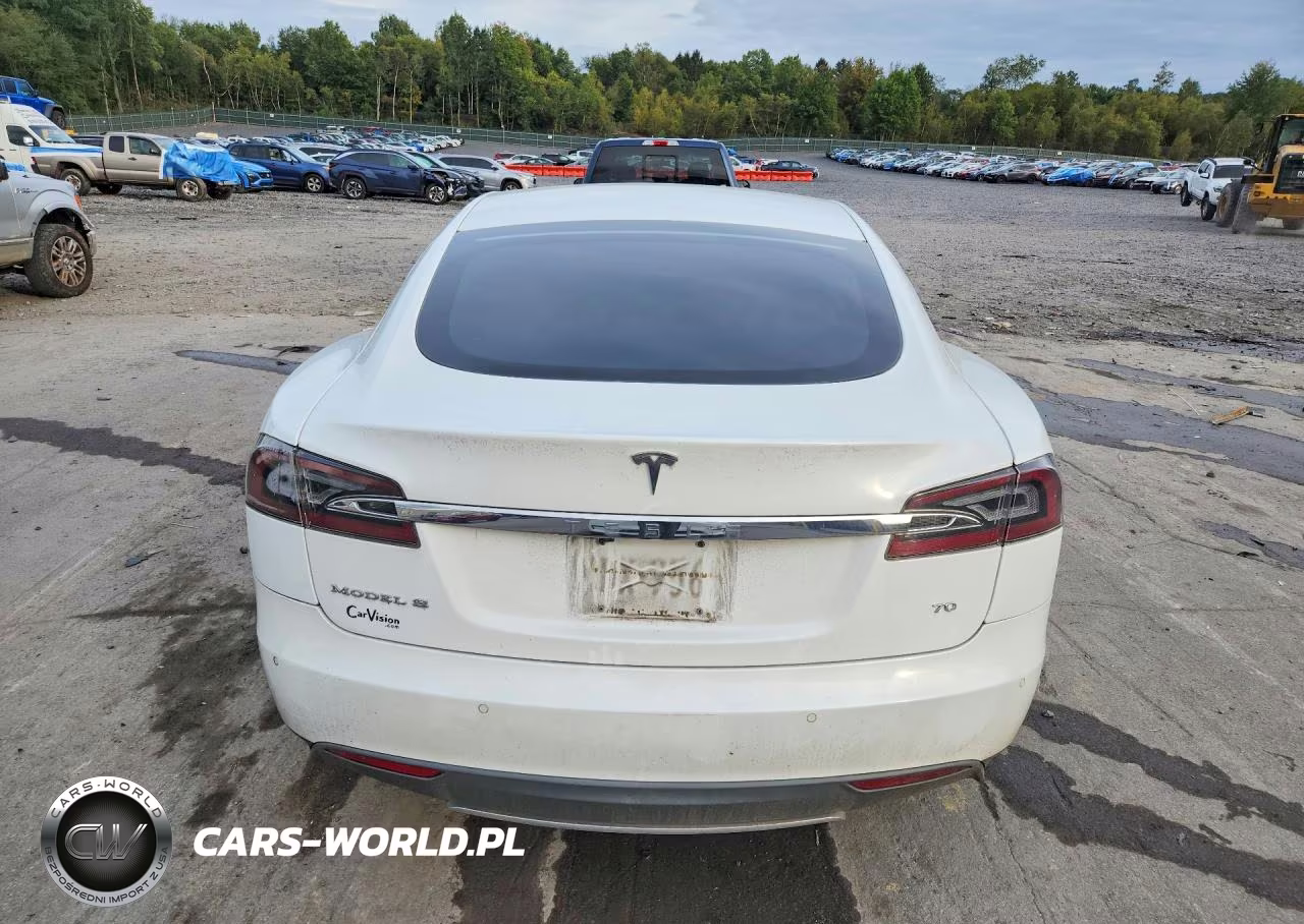 2015 Tesla Model S VIN:5YJSA1E1XFF120296 - 6