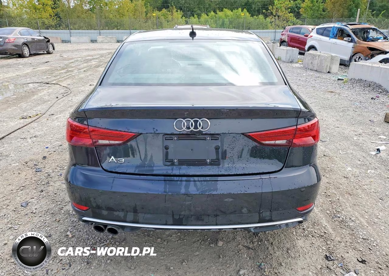2018 Audi A3 Premium VIN:WAUAUHFF8J1067330 - 6