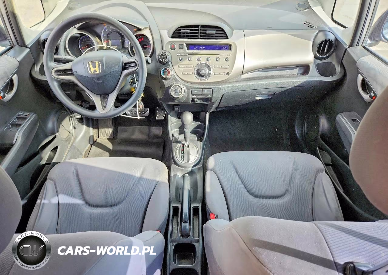 2010 Honda Fit VIN:JHMGE8H20AS007409 - 8