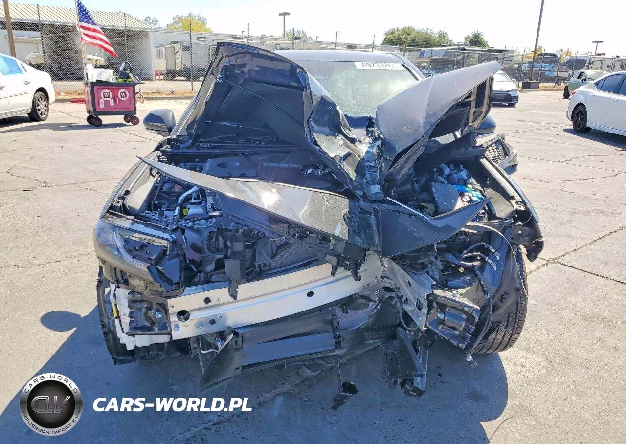 2026 Toyota Camry Se VIN:4T1DAACK9TU298574 - 5