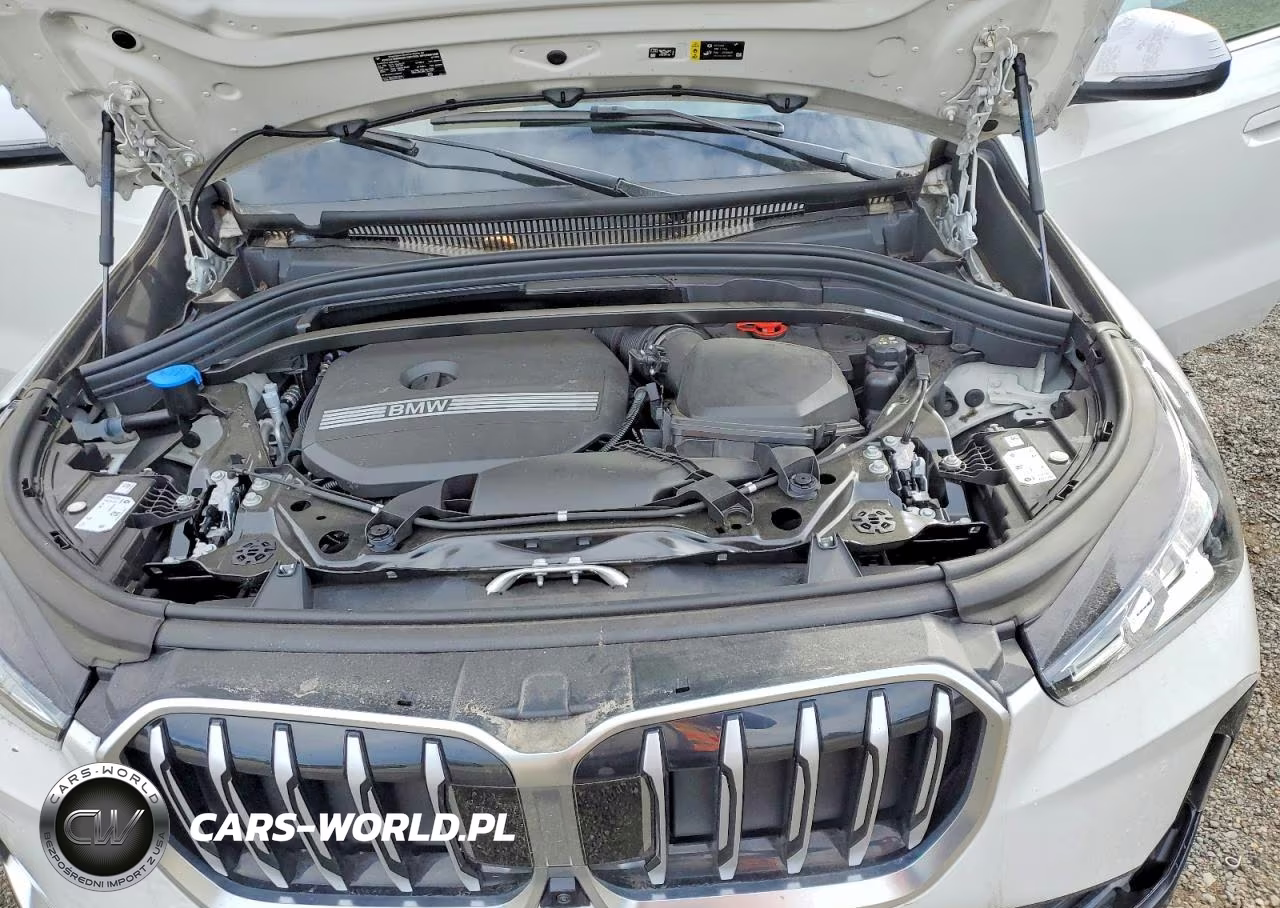 2024 BMW X1 xDrive28I VIN:WBX73EF07R5Y34280 - 12