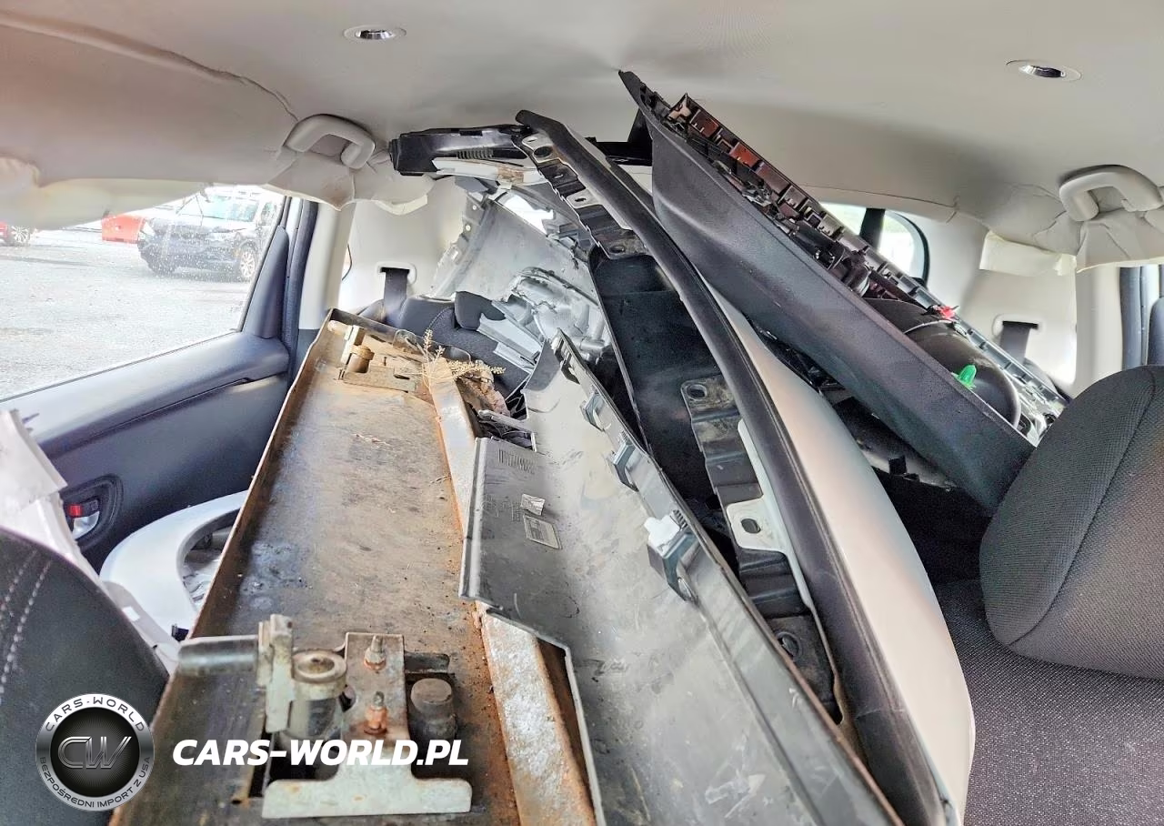2024 Honda Hr-V Lx VIN:3CZRZ2H34RM720378 - 10
