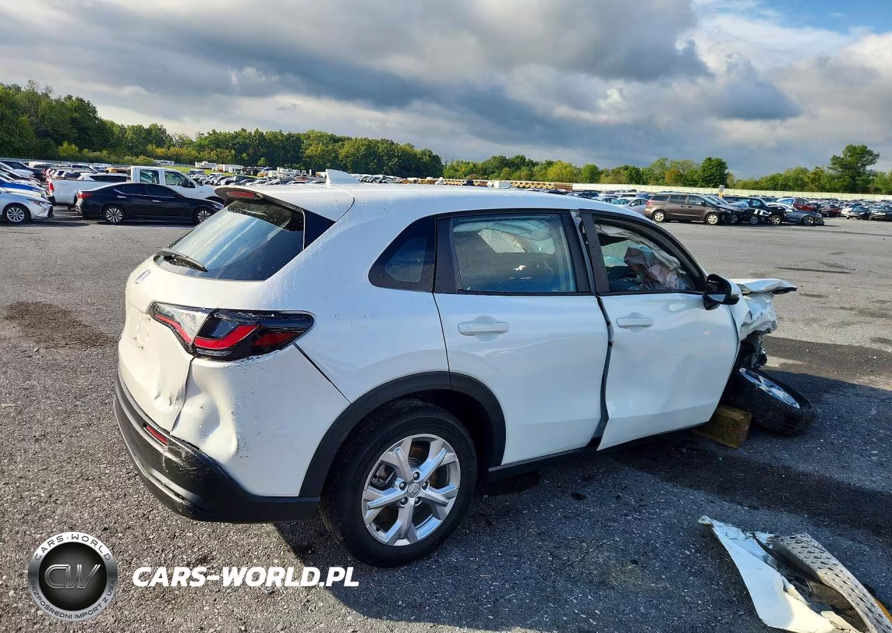 2024 Honda Hr-V Lx VIN:3CZRZ2H34RM720378 - 3