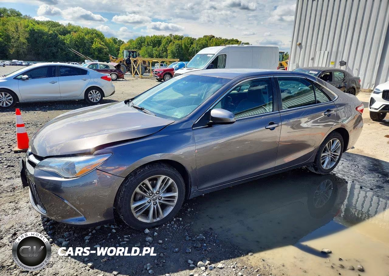 2017 Toyota Camry Se – zdjęcie 1 z 12