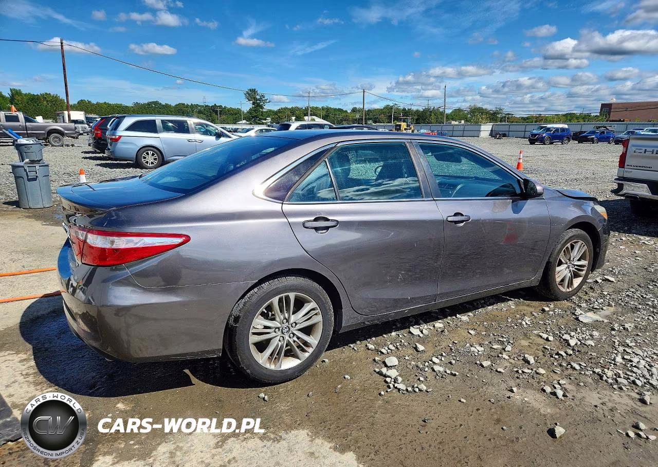 2017 Toyota Camry Se VIN:4T1BF1FK8HU298786 - 3