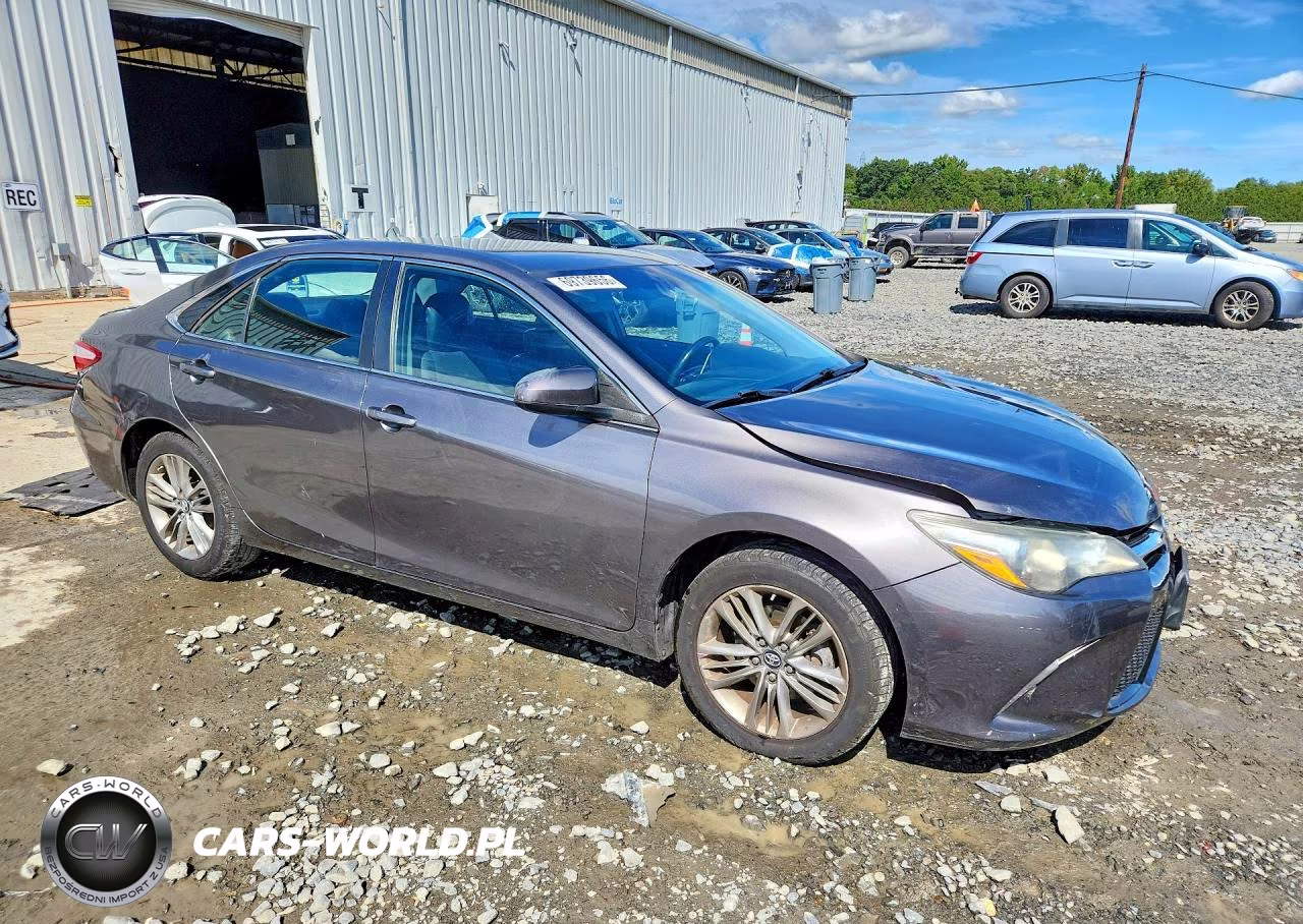 2017 Toyota Camry Se VIN:4T1BF1FK8HU298786 - 4