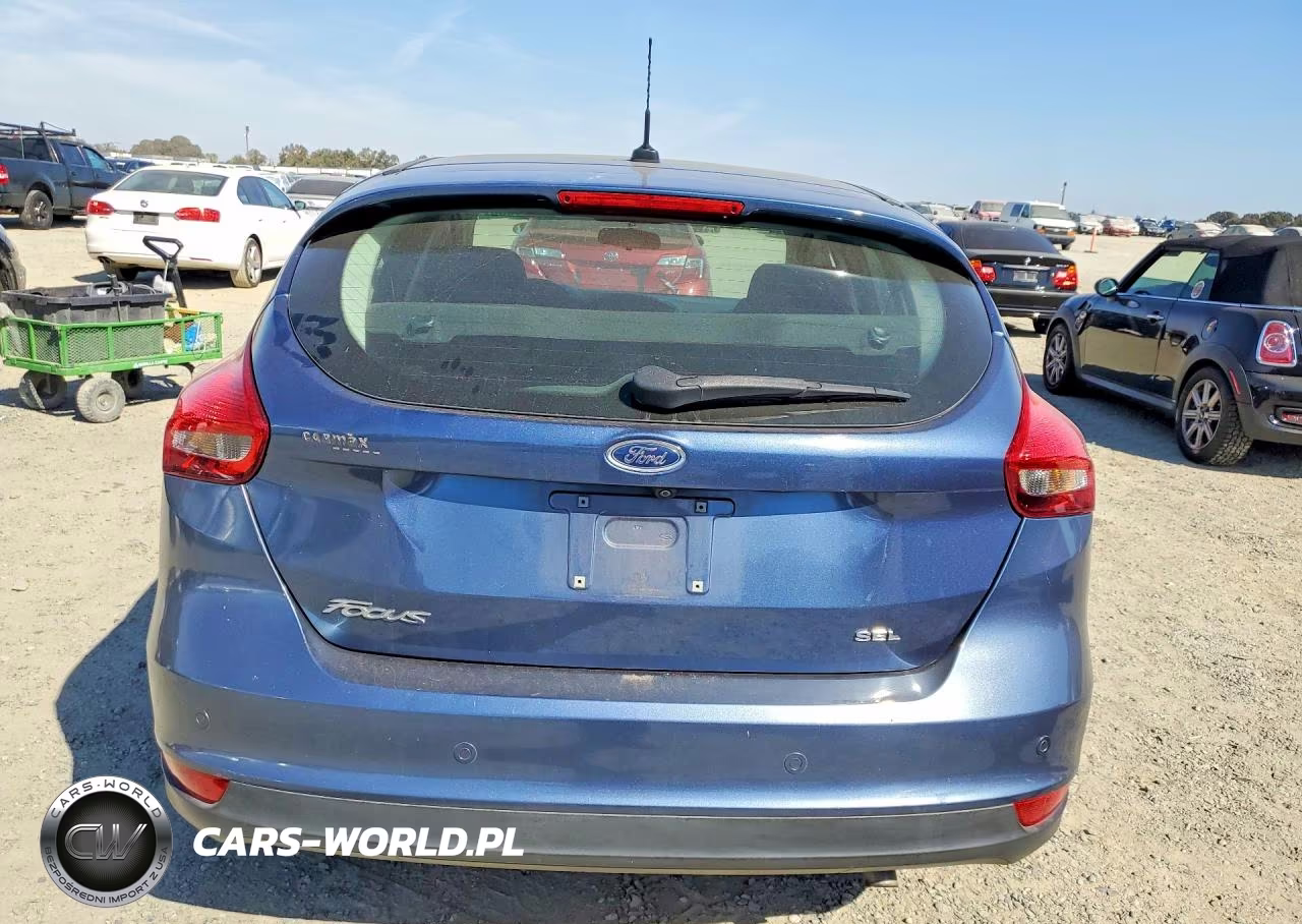 2018 Ford Focus Sel VIN:1FADP3M2XJL278419 - 6