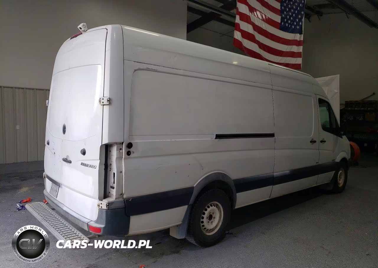 2011 Mercedes-Benz Sprinter 2500 Delivery Van VIN:WD3PE8CB2B5608520 - 3