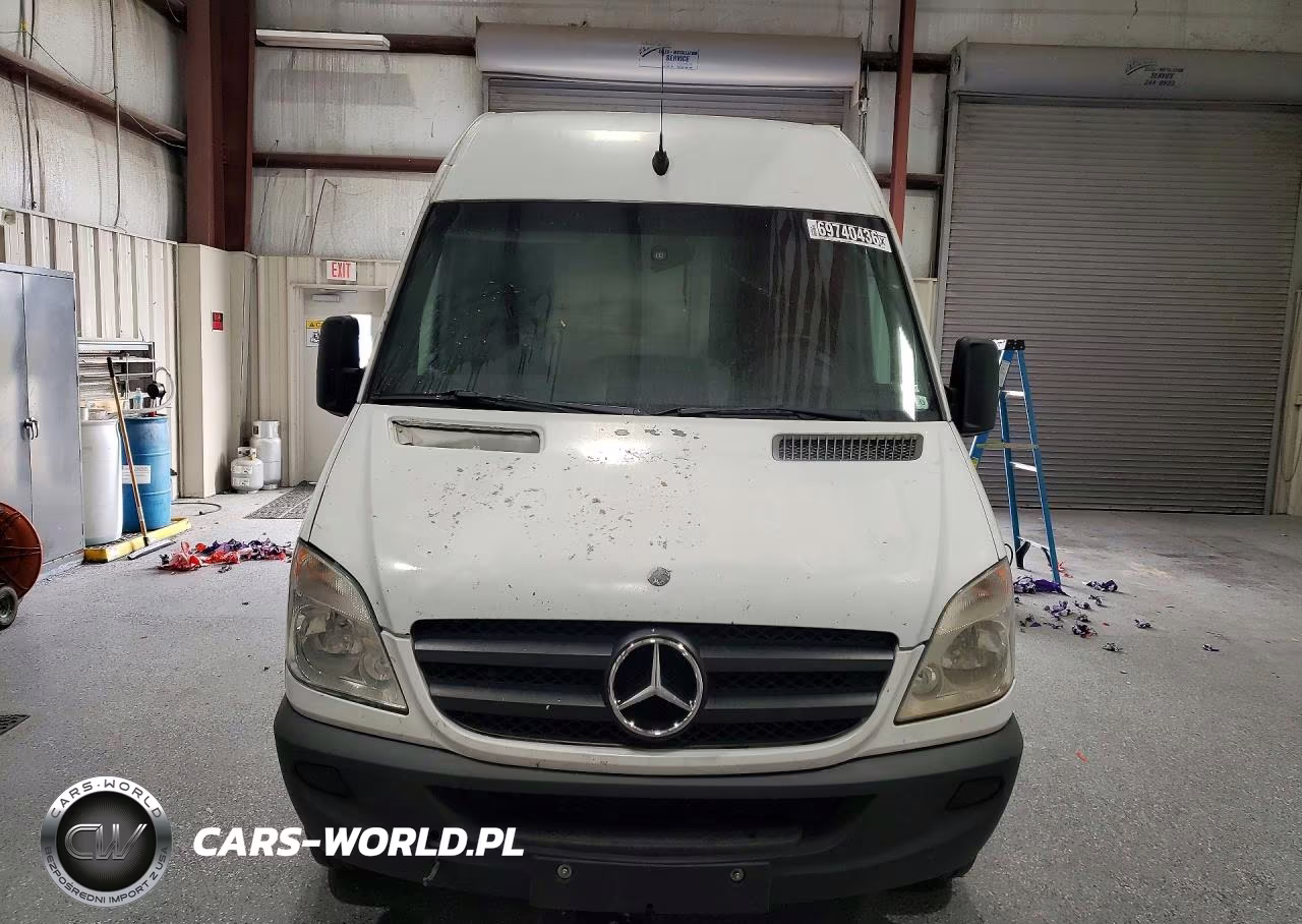 2011 Mercedes-Benz Sprinter 2500 Delivery Van VIN:WD3PE8CB2B5608520 - 5