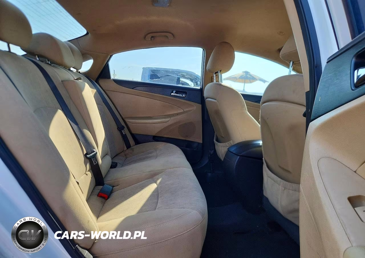 2013 Hyundai Sonata Gls VIN:5NPEB4AC8DH735995 - 10