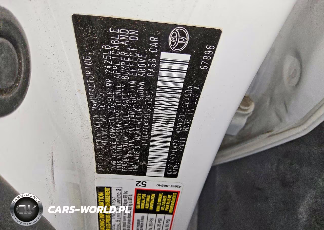 2025 Toyota Camry Se VIN:4T1DAACKXSU620380 - 12