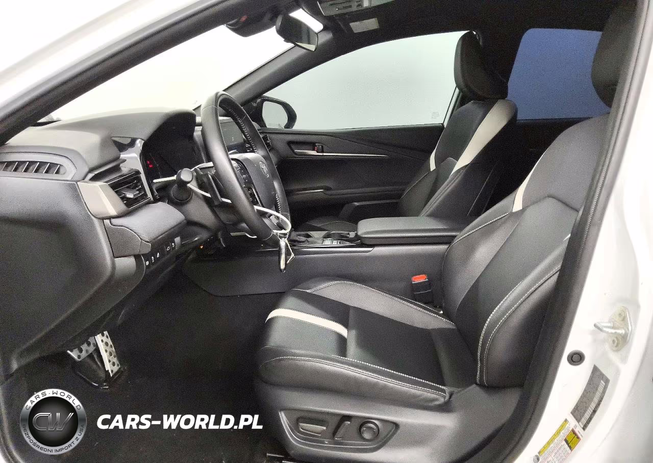 2025 Toyota Camry Se VIN:4T1DAACKXSU620380 - 7