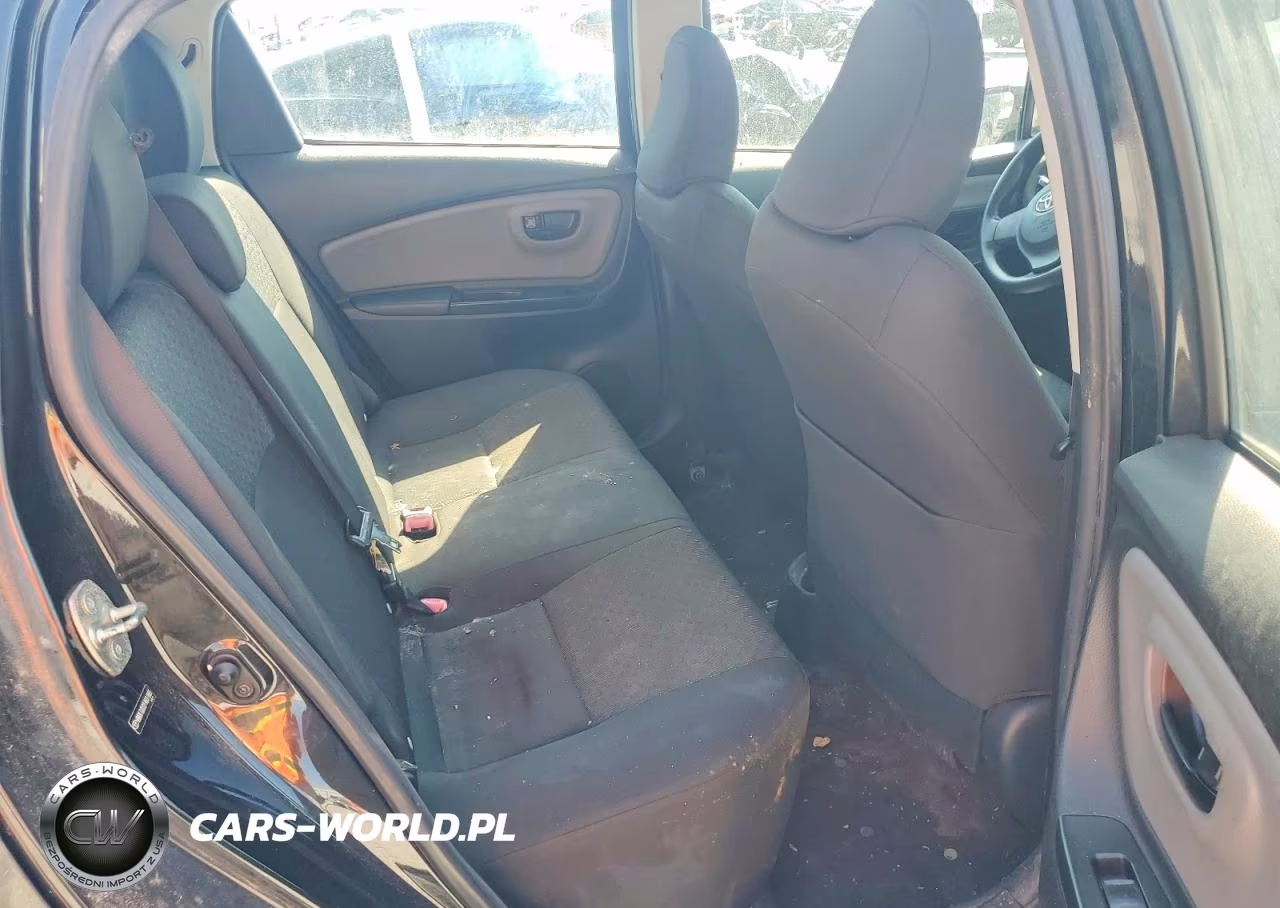 2015 Toyota Yaris 5-Door L VIN:VNKKTUD32FA037685 - 10