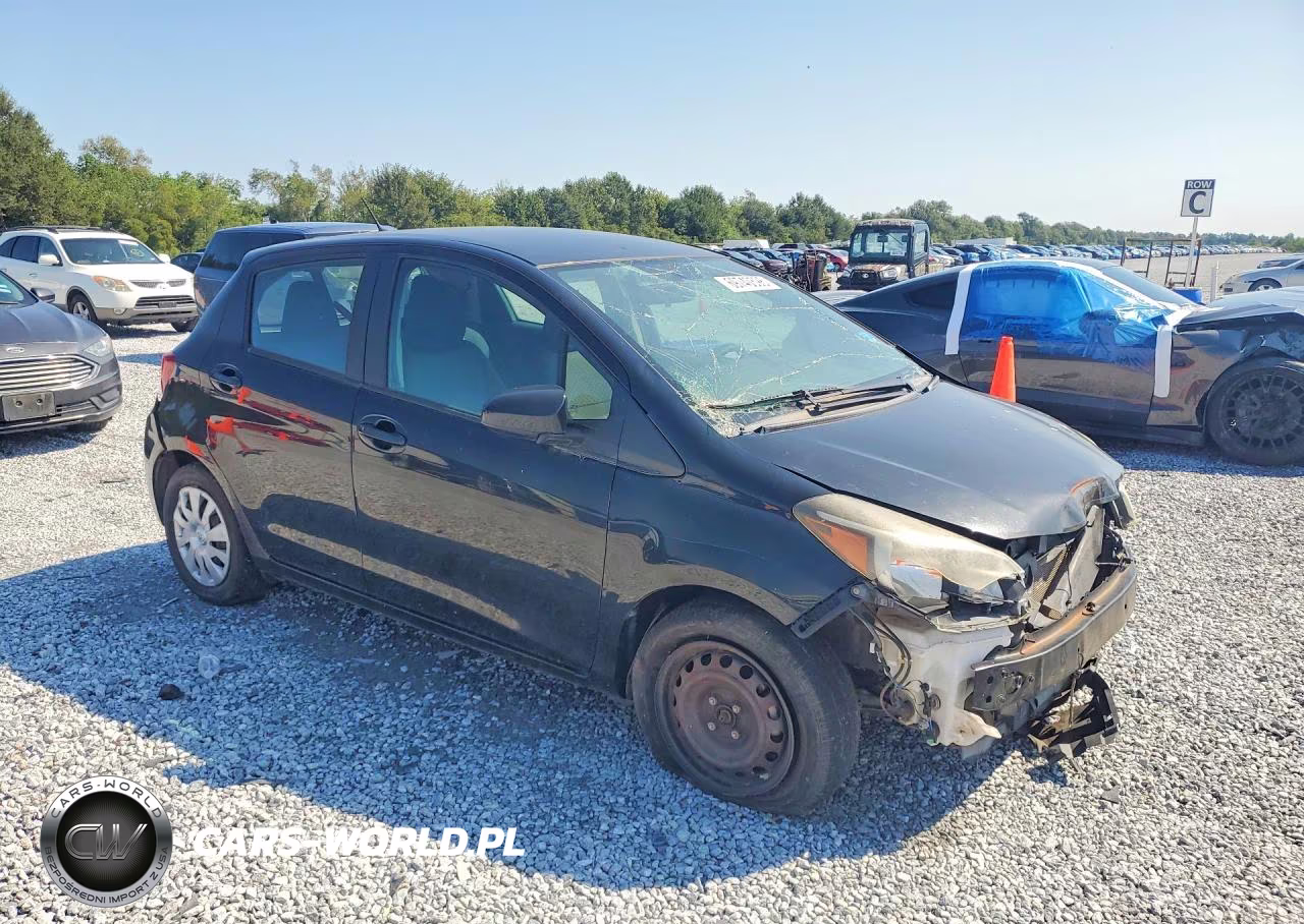 2015 Toyota Yaris 5-Door L VIN:VNKKTUD32FA037685 - 4
