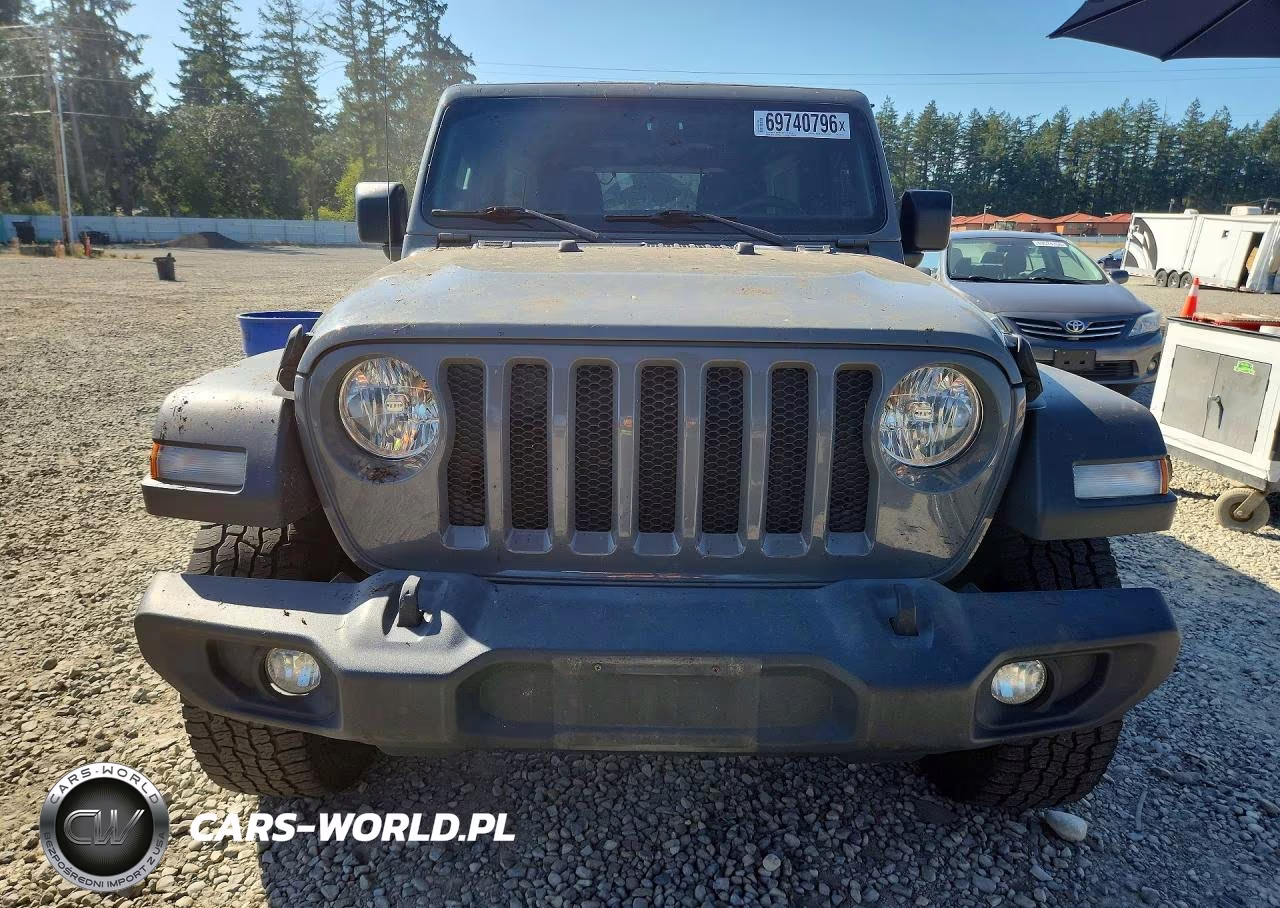 2018 Jeep Wrangler Unlimited Sport VIN:1C4HJXDN9JW192435 - 5