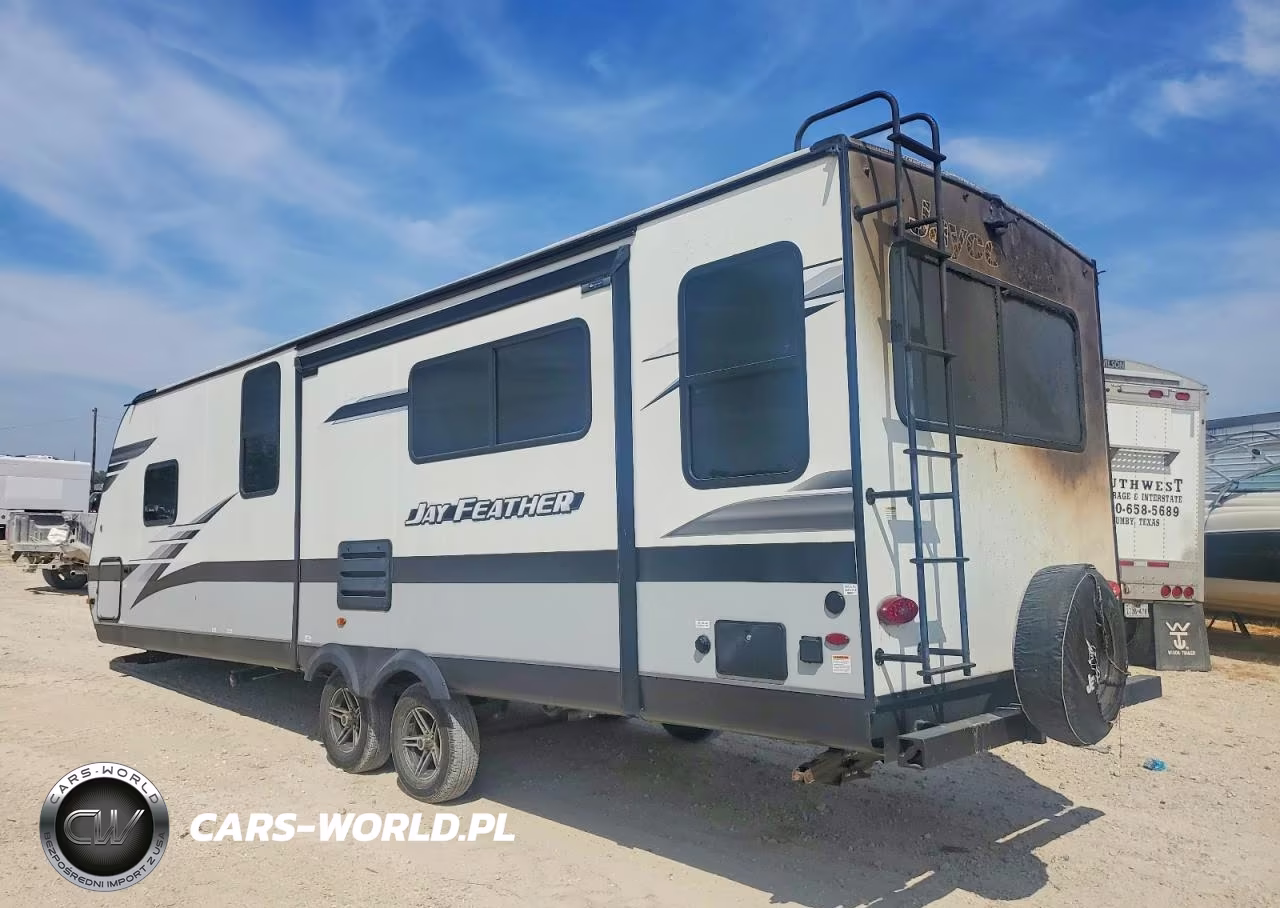 2023 Jayco Jay Feather Camper VIN:1UJBB0BP1P1J90084 - 3