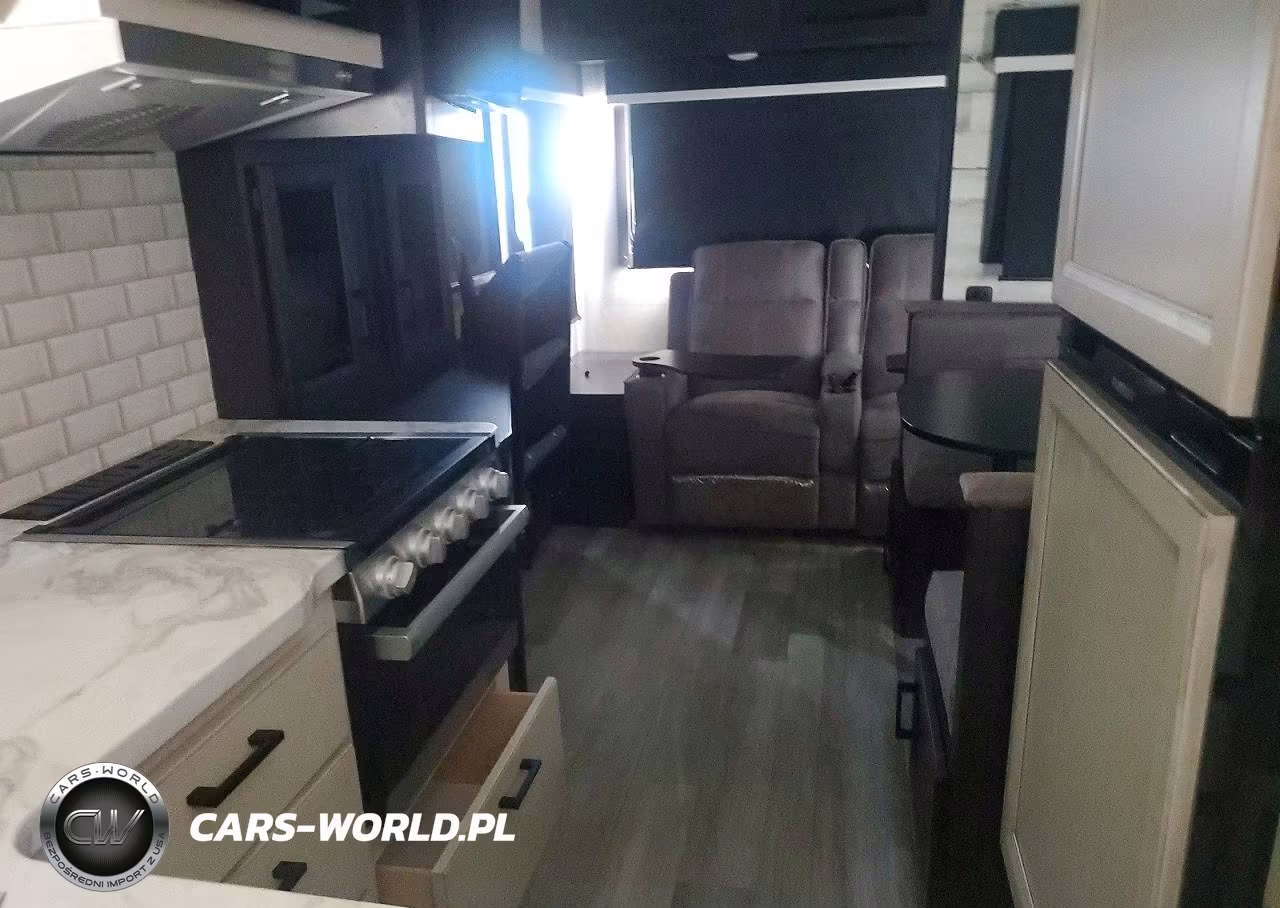 2023 Jayco Jay Feather Camper VIN:1UJBB0BP1P1J90084 - 6