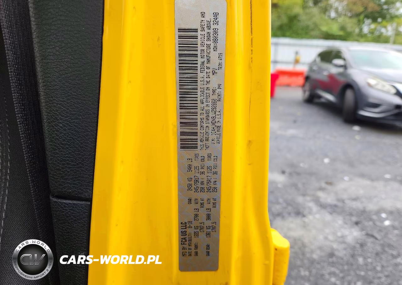 2018 Jeep Wrangler Unlimited Sport VIN:1C4HJXDN9JW292860 - 13