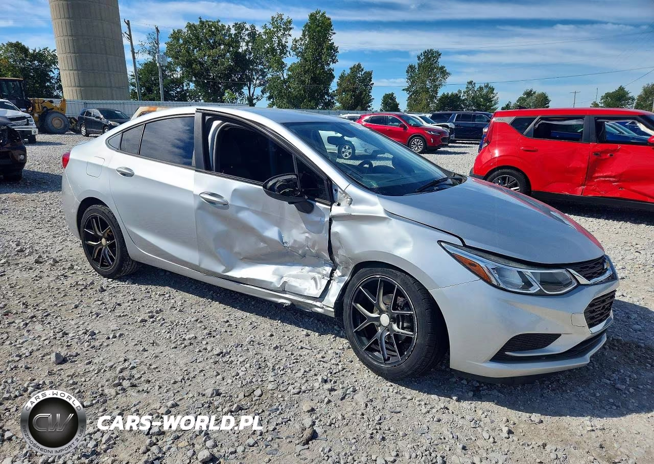 2018 Chevrolet Cruze Ls VIN:1G1BC5SM1J7193287 - 4